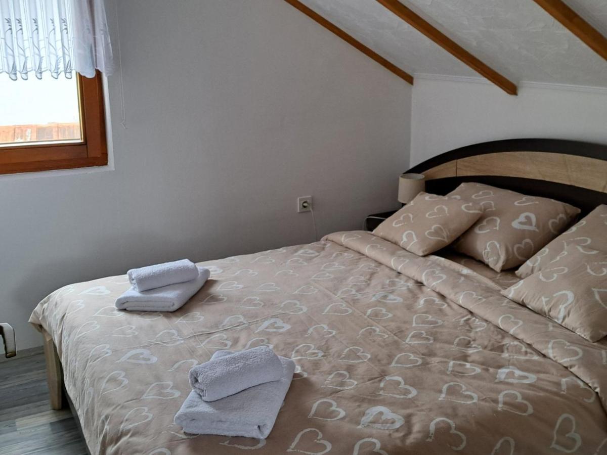 Kuca Za Odmor Susnjar Villa Ripac Bagian luar foto